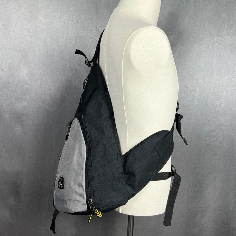 Colorado sling backpack
